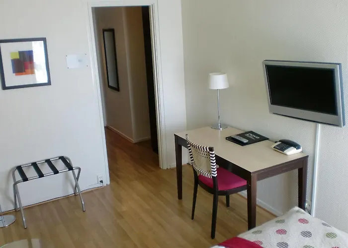 Nova Kurs & Konferanse Hotel 3*